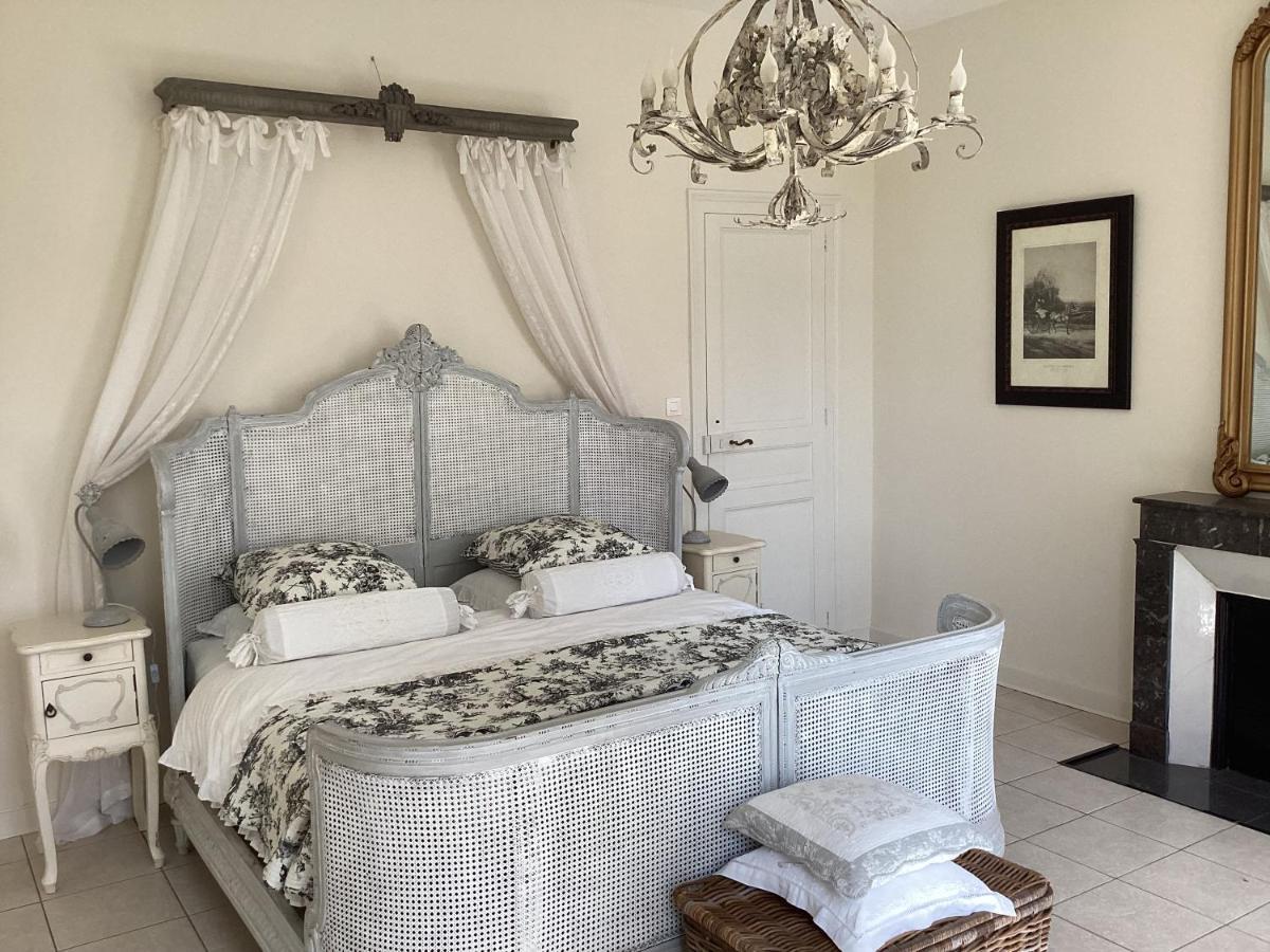 Le Bouquet Bleu Bed And Breakfast Siorac-en-Perigord Bagian luar foto